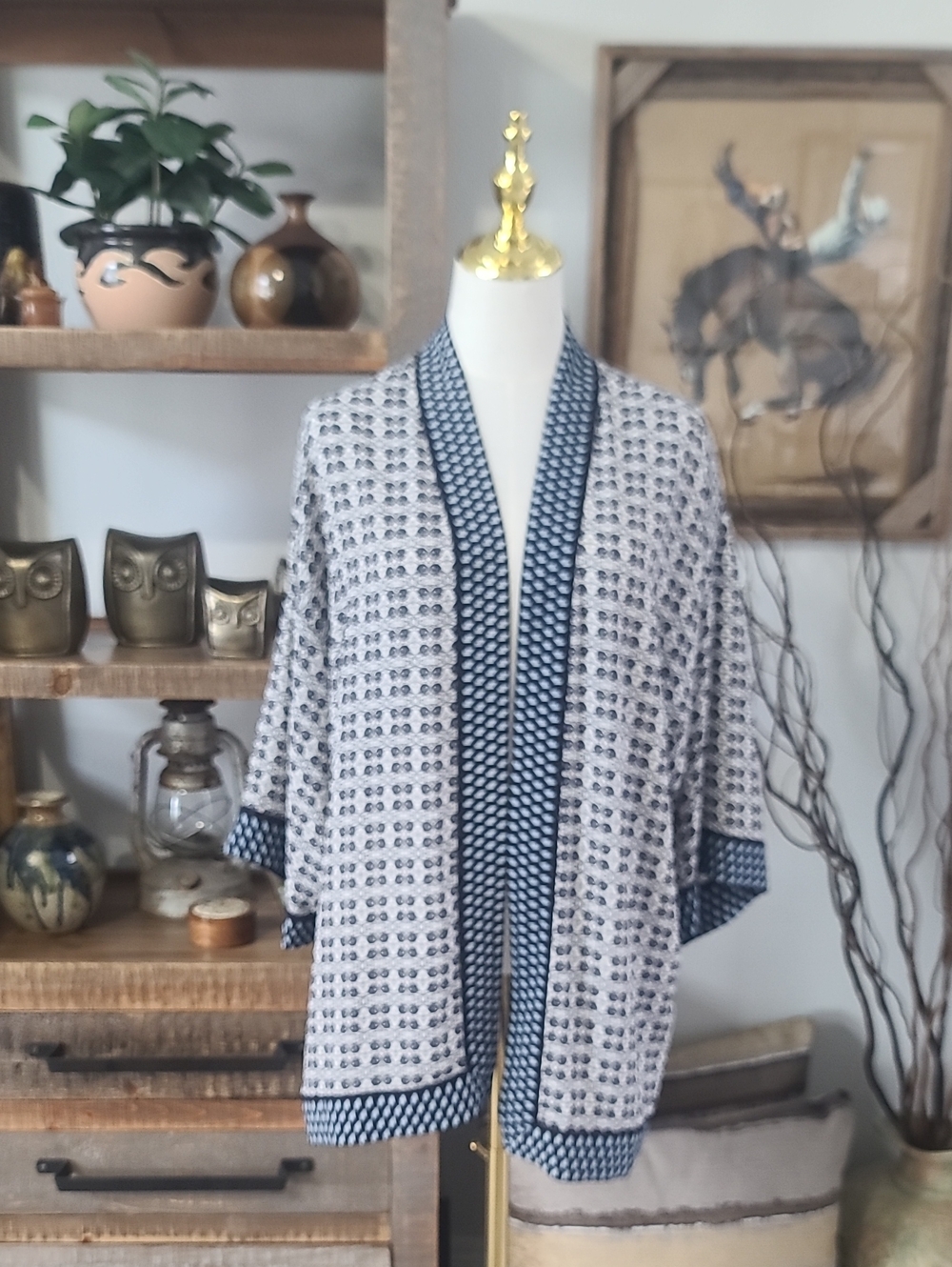 Max Studio Navy and White Kamono Style Top
